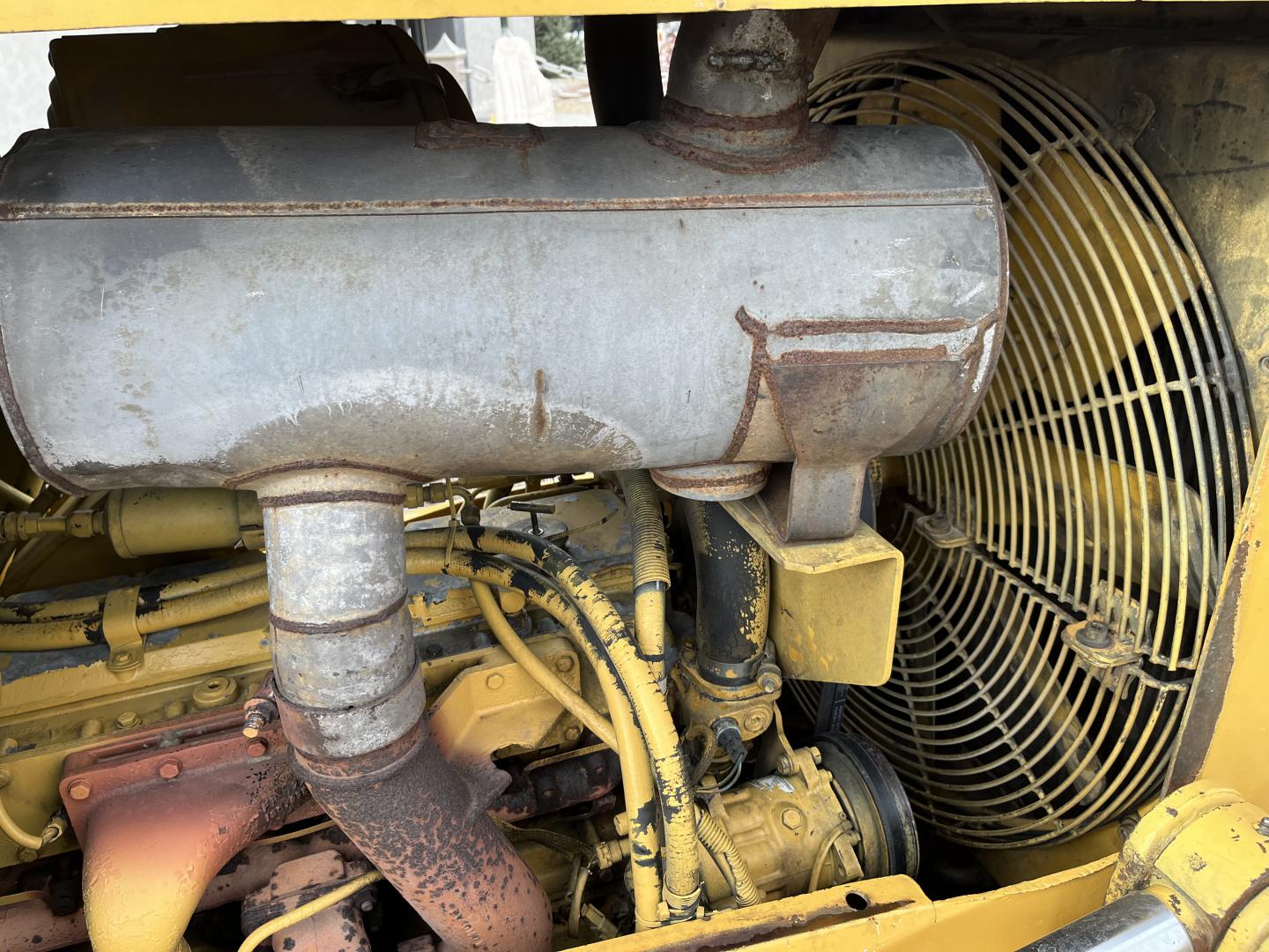 ./imagenes/INVOICE/2019/17240/TAPADOR FRONTAL CATERPILLAR D6M LGP (34).JPG